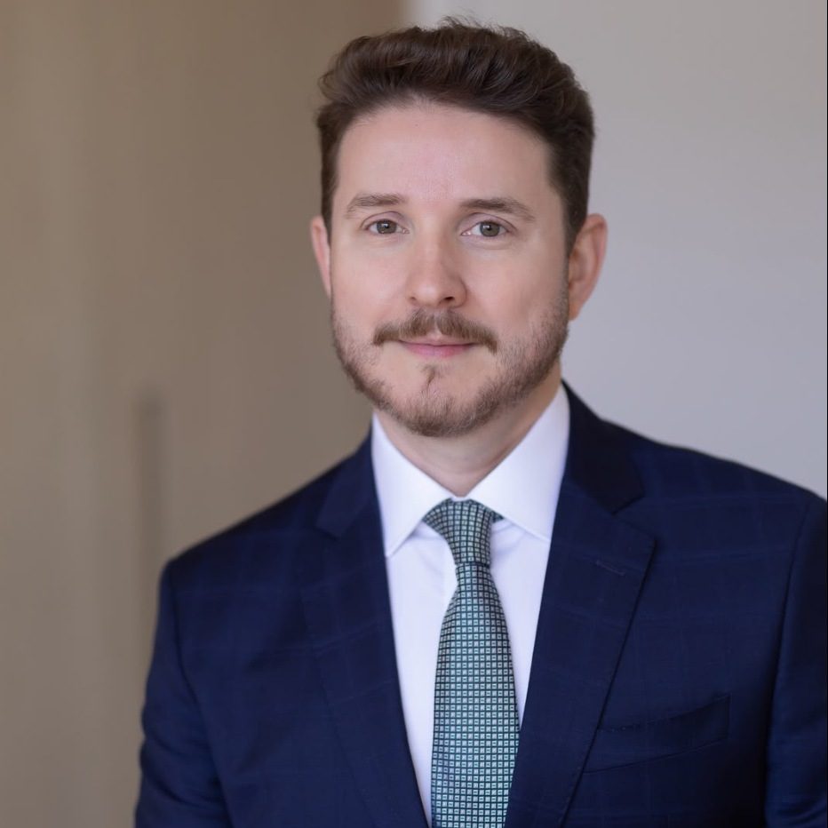 Dr. Júlio Antônio Araújo