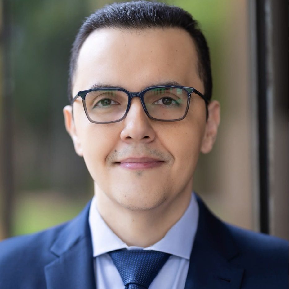 Dr. Leandro Jonata Oliveira