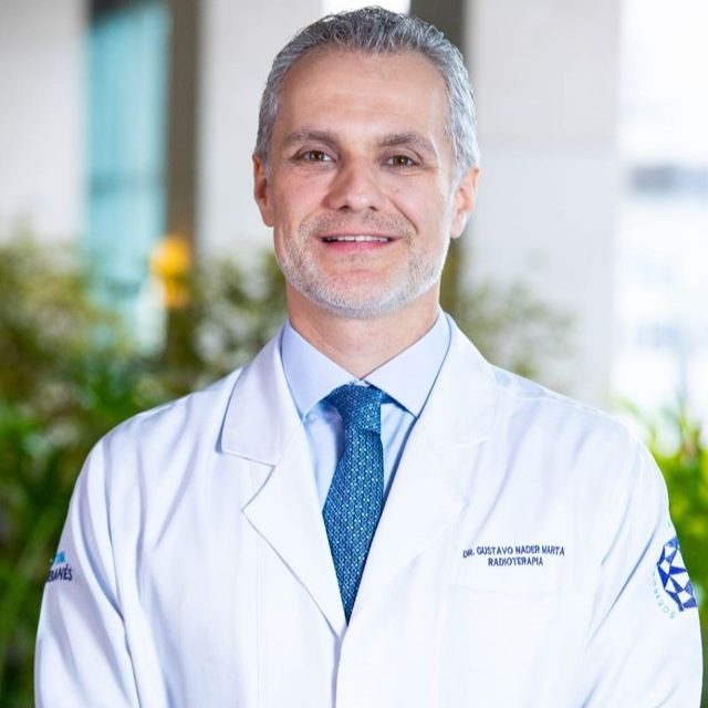 Dr. Gustavo Marta