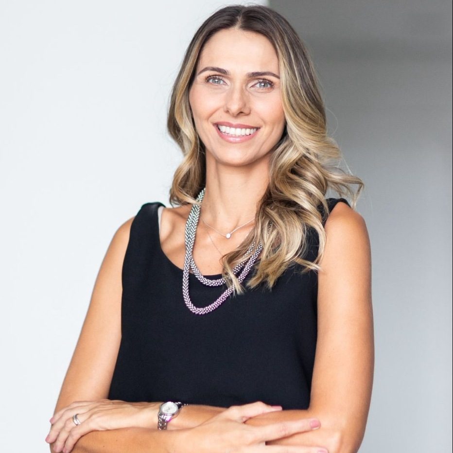 Kamila Favarão Adorni