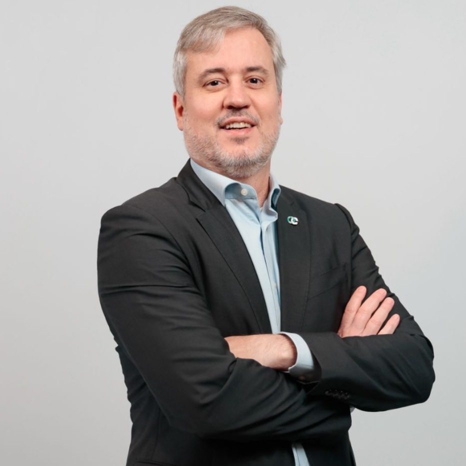 Dr. Guilherme Novita