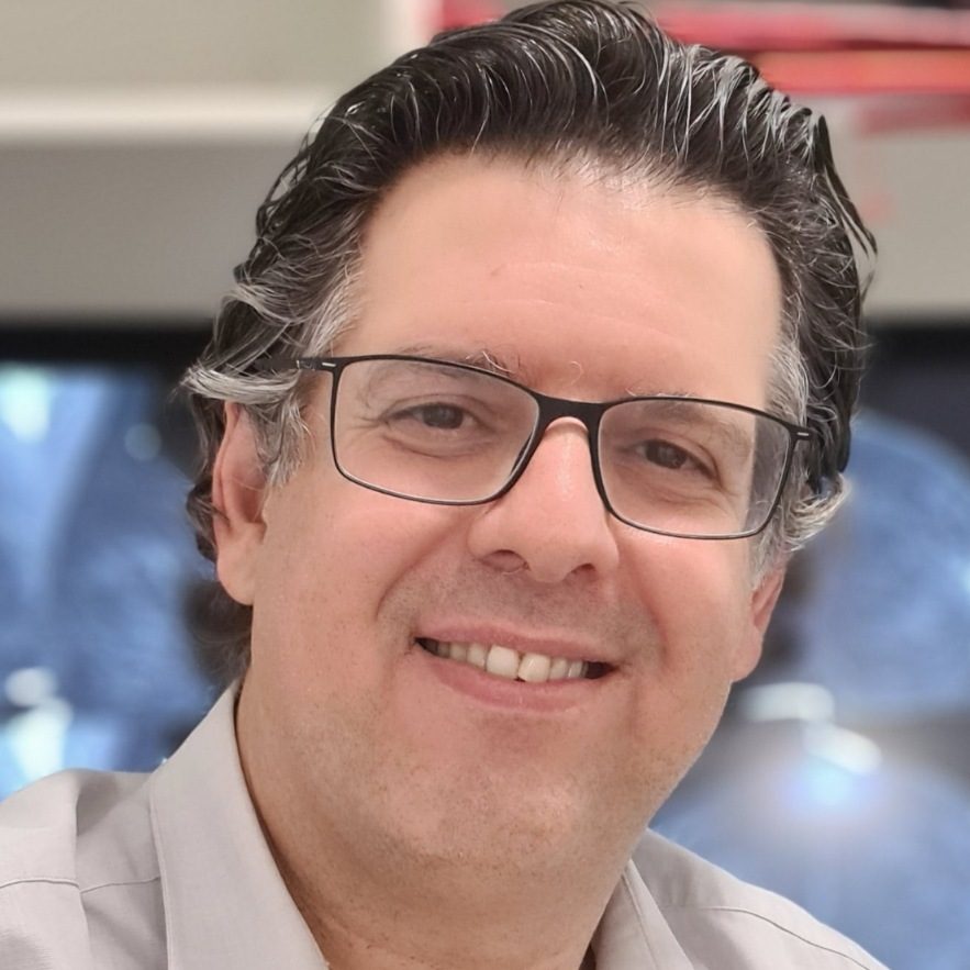Dr. Luciano Chala
