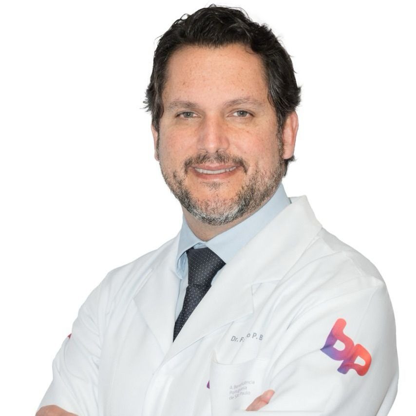 Dr. Fabricio Brenelli
