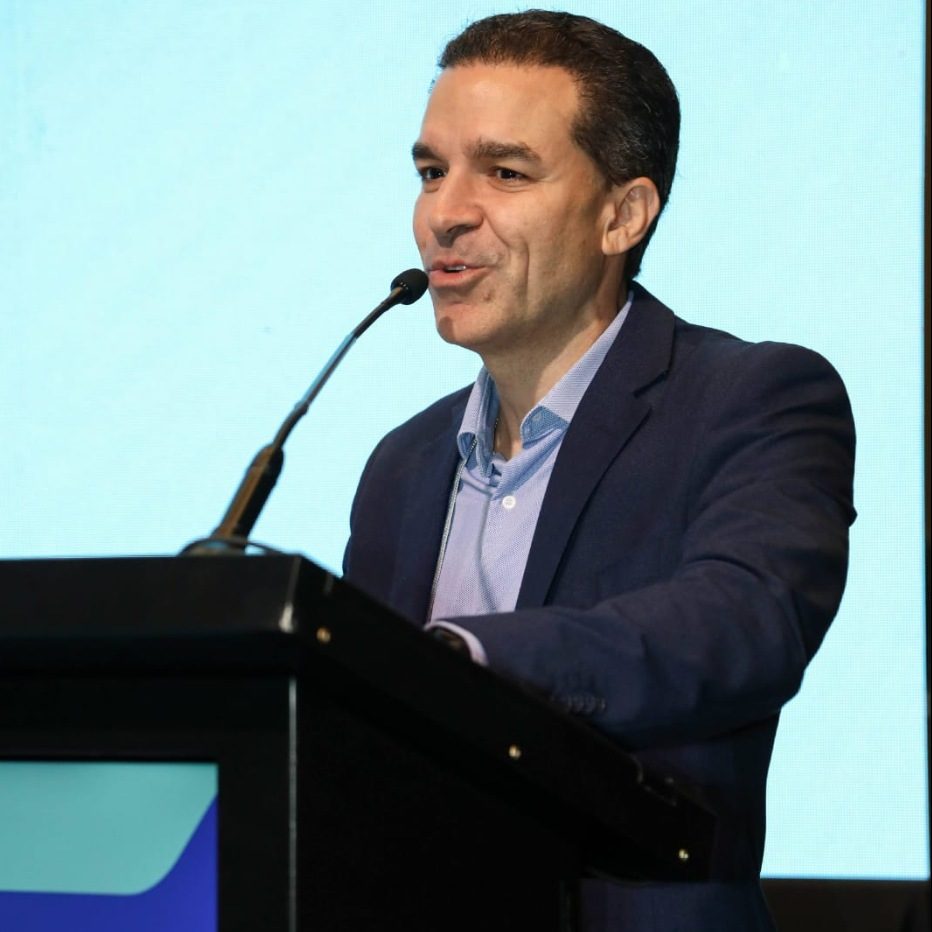 Dr. Diego Rezende