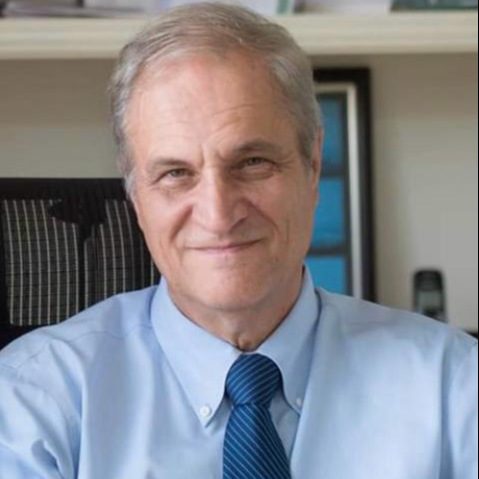 Dr. Vinicius Milani Budel